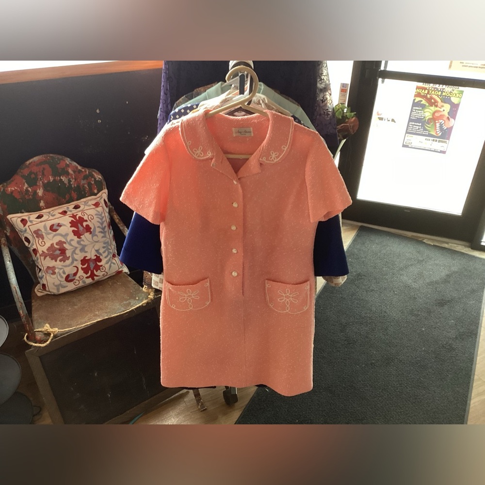 Amy Adams Pink Button-Up Dress with a Decorative lined Collar and lined Pockets